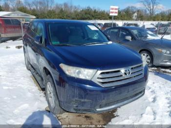  Salvage Toyota Highlander