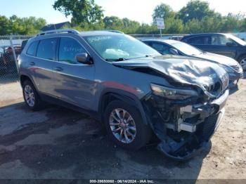  Salvage Jeep Cherokee