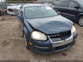  Salvage Volkswagen Jetta