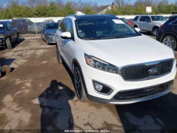 Salvage Kia Sorento