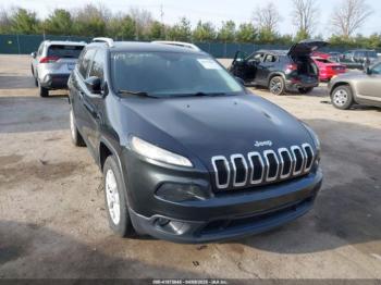  Salvage Jeep Cherokee