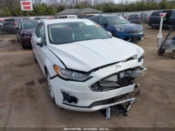  Salvage Ford Fusion