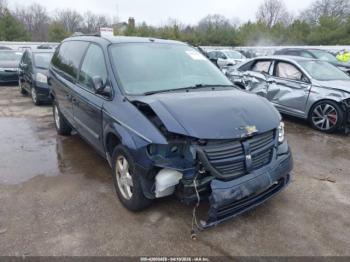  Salvage Dodge Grand Caravan