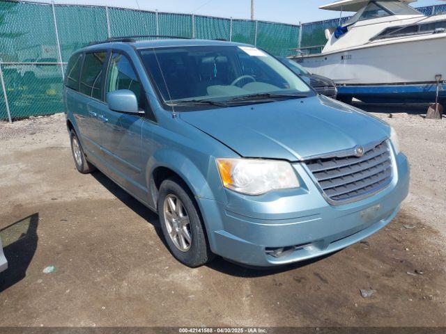  Salvage Chrysler Town & Country