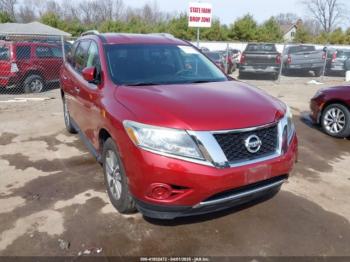  Salvage Nissan Pathfinder