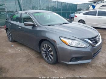  Salvage Nissan Altima