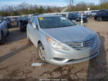  Salvage Hyundai SONATA
