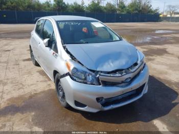  Salvage Toyota Yaris