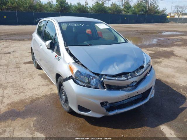  Salvage Toyota Yaris