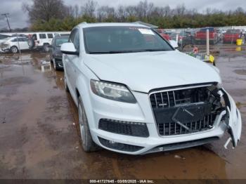  Salvage Audi Q7