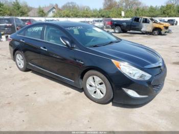  Salvage Hyundai SONATA