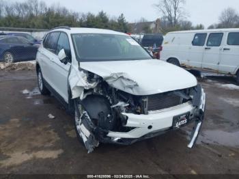  Salvage Volkswagen Tiguan