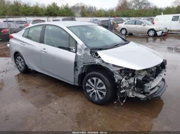  Salvage Toyota Prius Prime