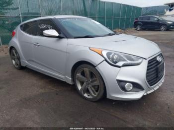  Salvage Hyundai VELOSTER
