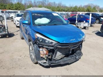  Salvage Hyundai TUCSON