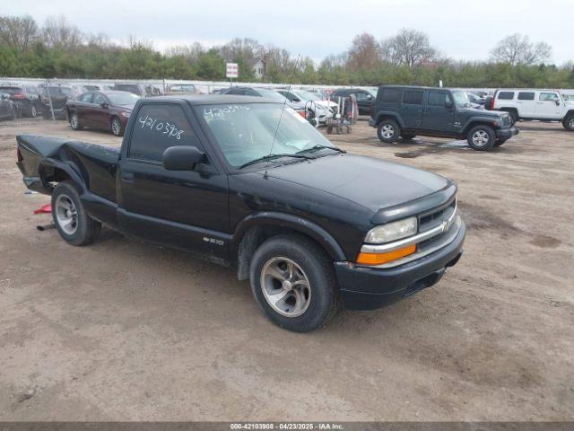  Salvage Chevrolet S-10