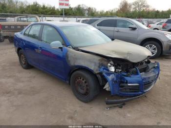  Salvage Volkswagen Jetta