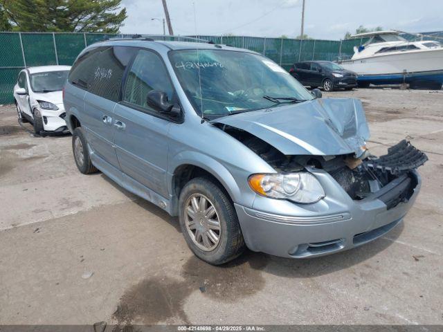  Salvage Chrysler Town & Country