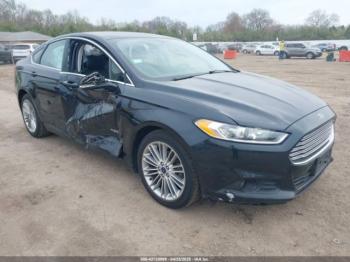  Salvage Ford Fusion
