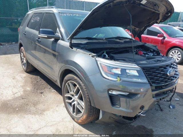  Salvage Ford Explorer