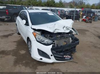  Salvage Hyundai ELANTRA