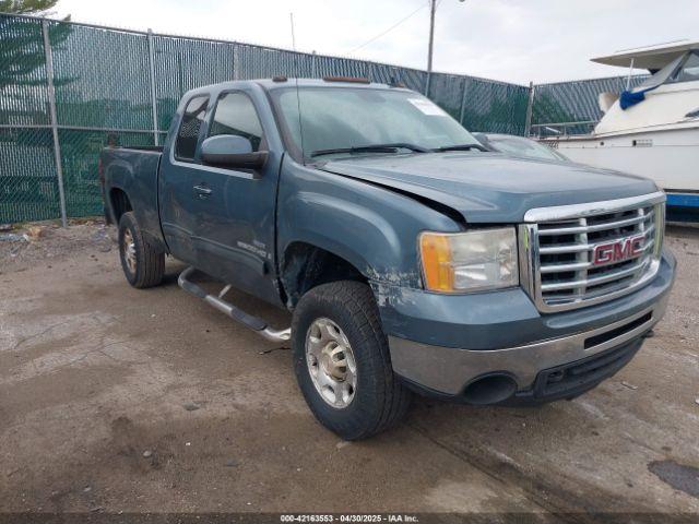  Salvage GMC Sierra 2500