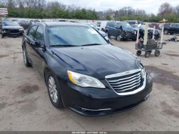  Salvage Chrysler 200
