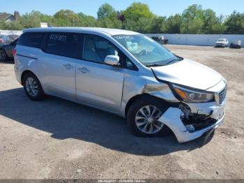  Salvage Kia Sedona