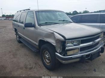  Salvage Chevrolet Suburban 2500