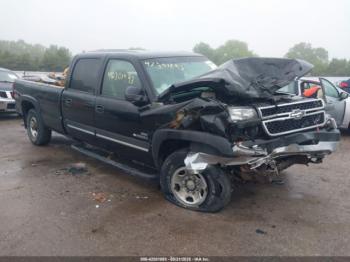  Salvage Chevrolet Silverado 2500