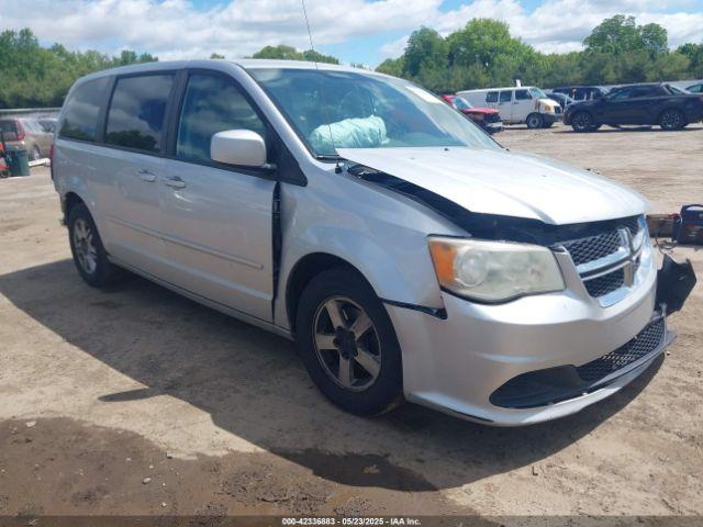  Salvage Dodge Grand Caravan
