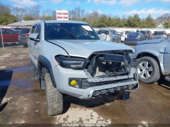  Salvage Toyota Tacoma