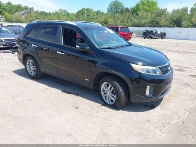  Salvage Kia Sorento