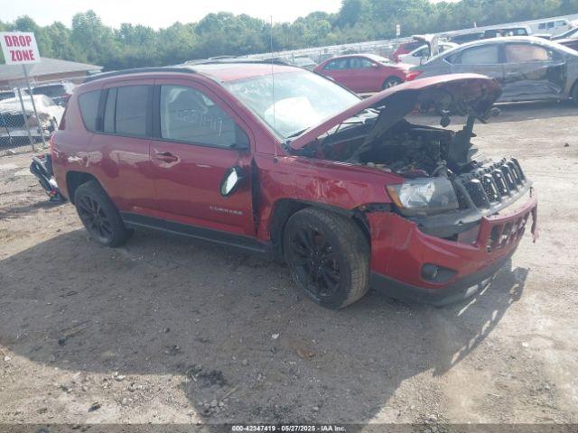  Salvage Jeep Compass