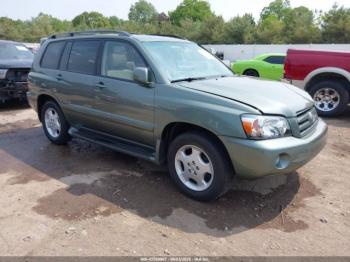  Salvage Toyota Highlander