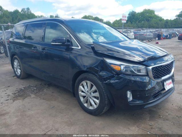  Salvage Kia Sedona