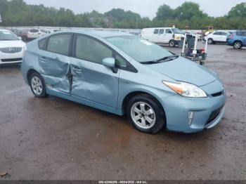  Salvage Toyota Prius