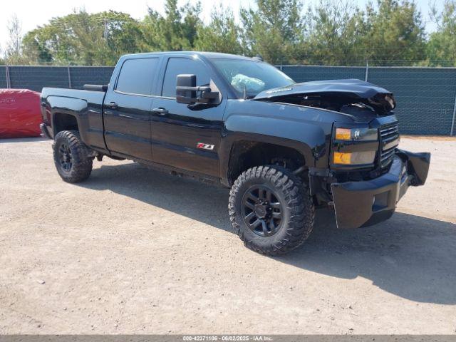  Salvage Chevrolet Silverado 2500