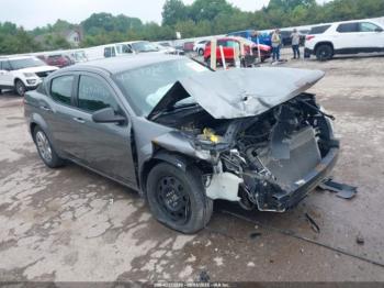 Salvage Dodge Avenger