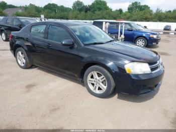  Salvage Dodge Avenger
