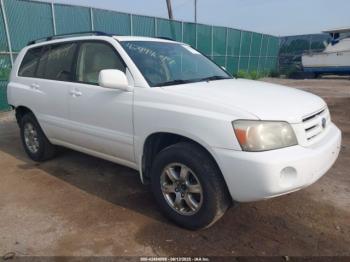  Salvage Toyota Highlander