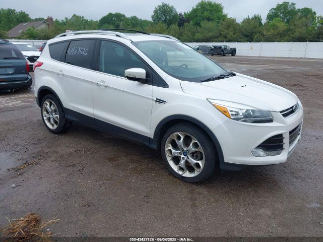  Salvage Ford Escape