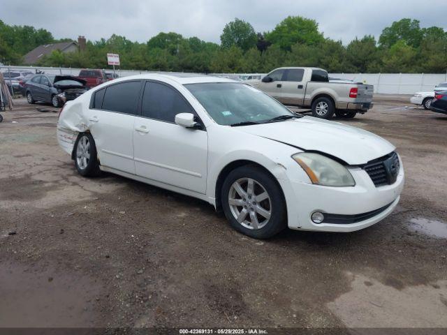  Salvage Nissan Maxima