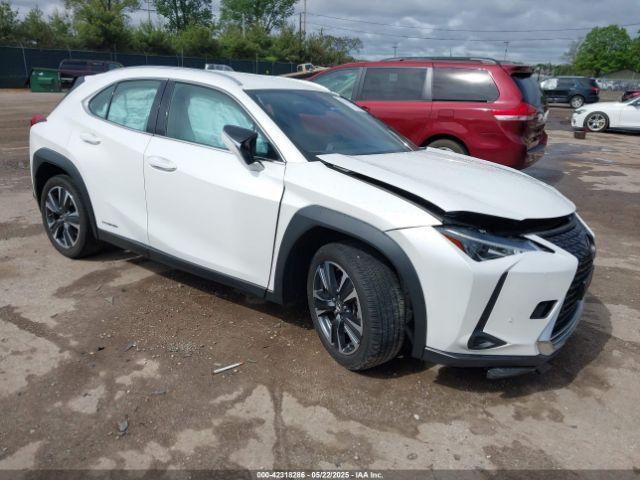  Salvage Lexus Ux