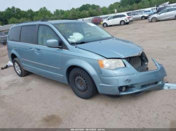  Salvage Chrysler Town & Country
