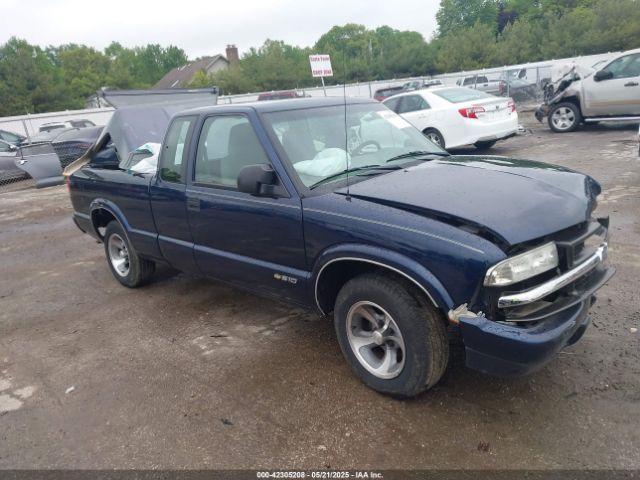  Salvage Chevrolet S-10