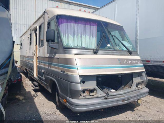  Salvage Chevrolet P30