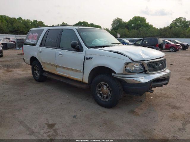  Salvage Ford Expedition