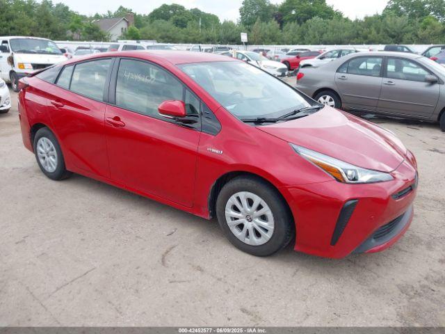  Salvage Toyota Prius