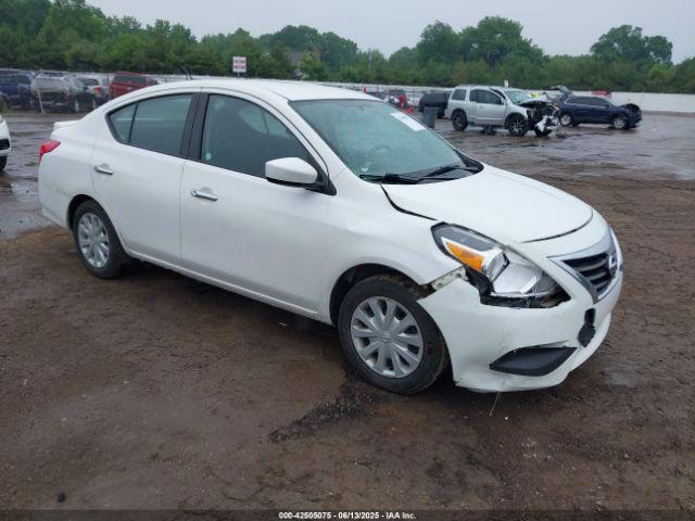  Salvage Nissan Versa
